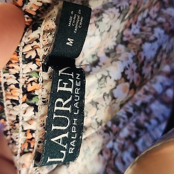 Ralph Lauren women's medium floral blouse - Picture 6 of 6
